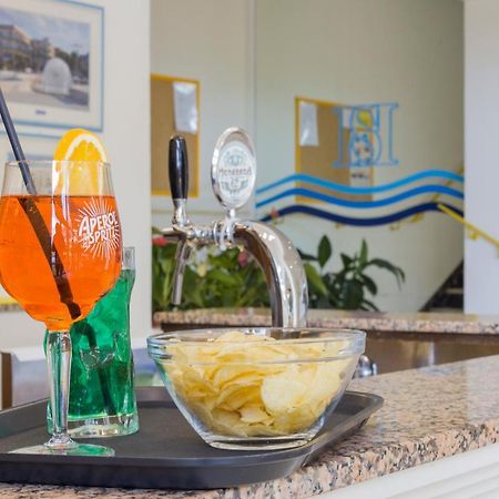 Savoia Hotel Misano Adriatico Ngoại thất bức ảnh