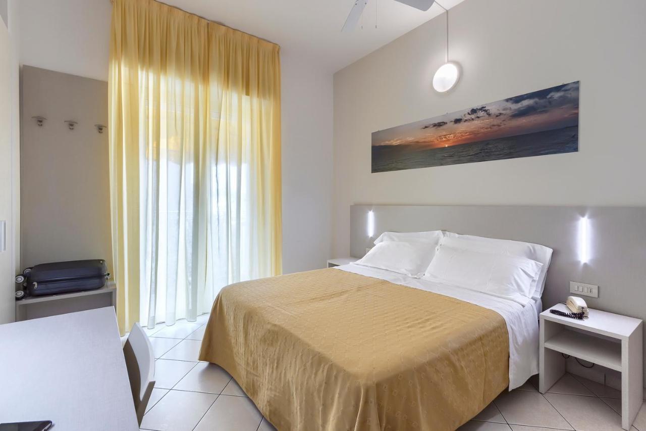 Savoia Hotel Misano Adriatico Ngoại thất bức ảnh