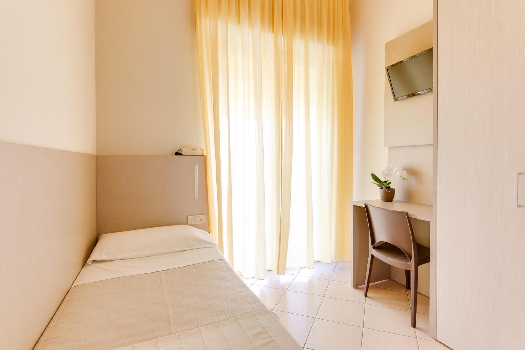Savoia Hotel Misano Adriatico Ngoại thất bức ảnh