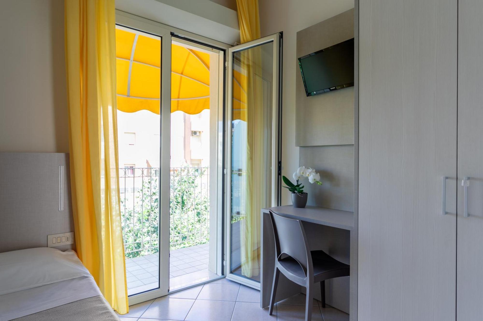 Savoia Hotel Misano Adriatico Ngoại thất bức ảnh
