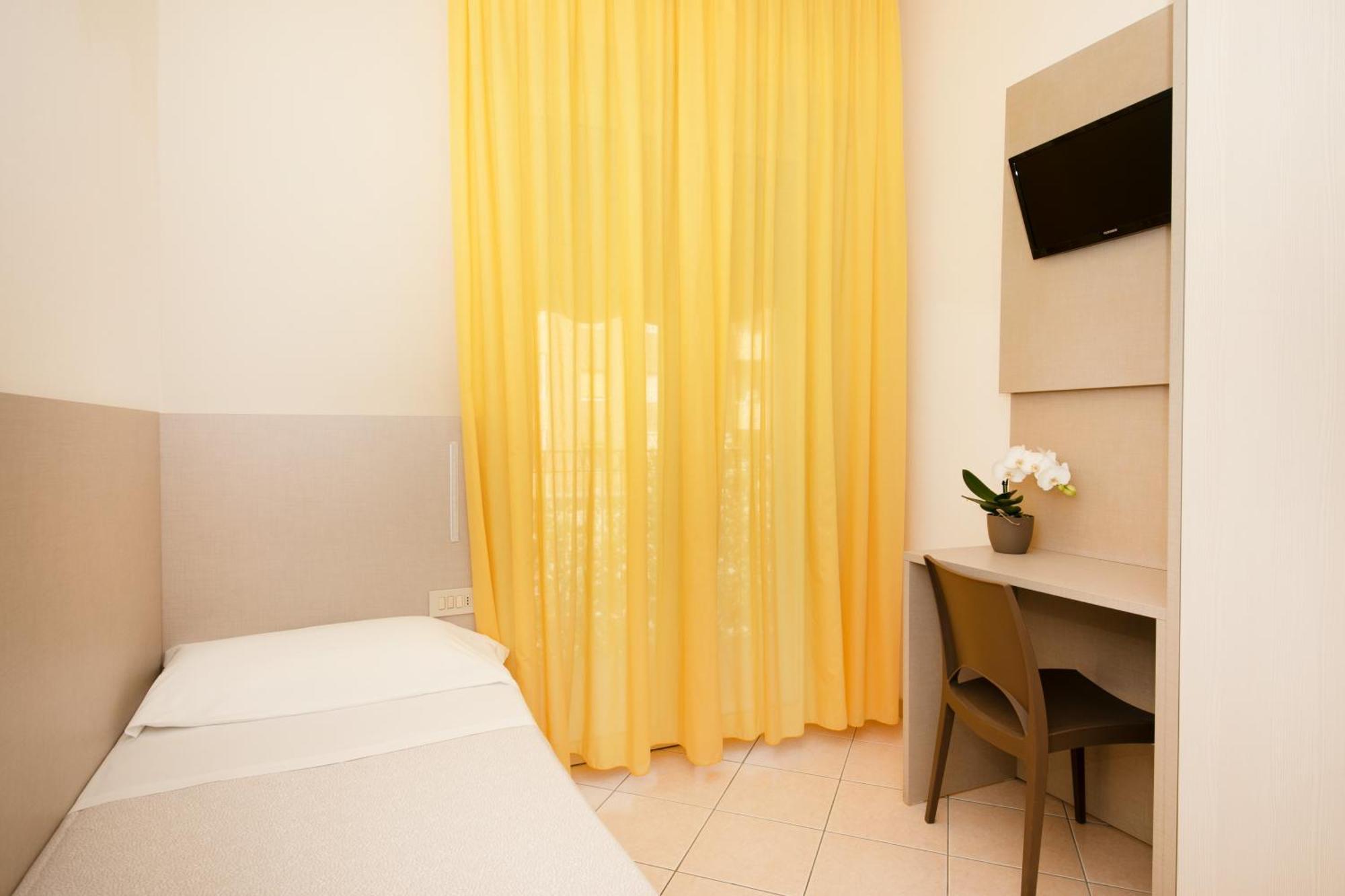 Savoia Hotel Misano Adriatico Ngoại thất bức ảnh