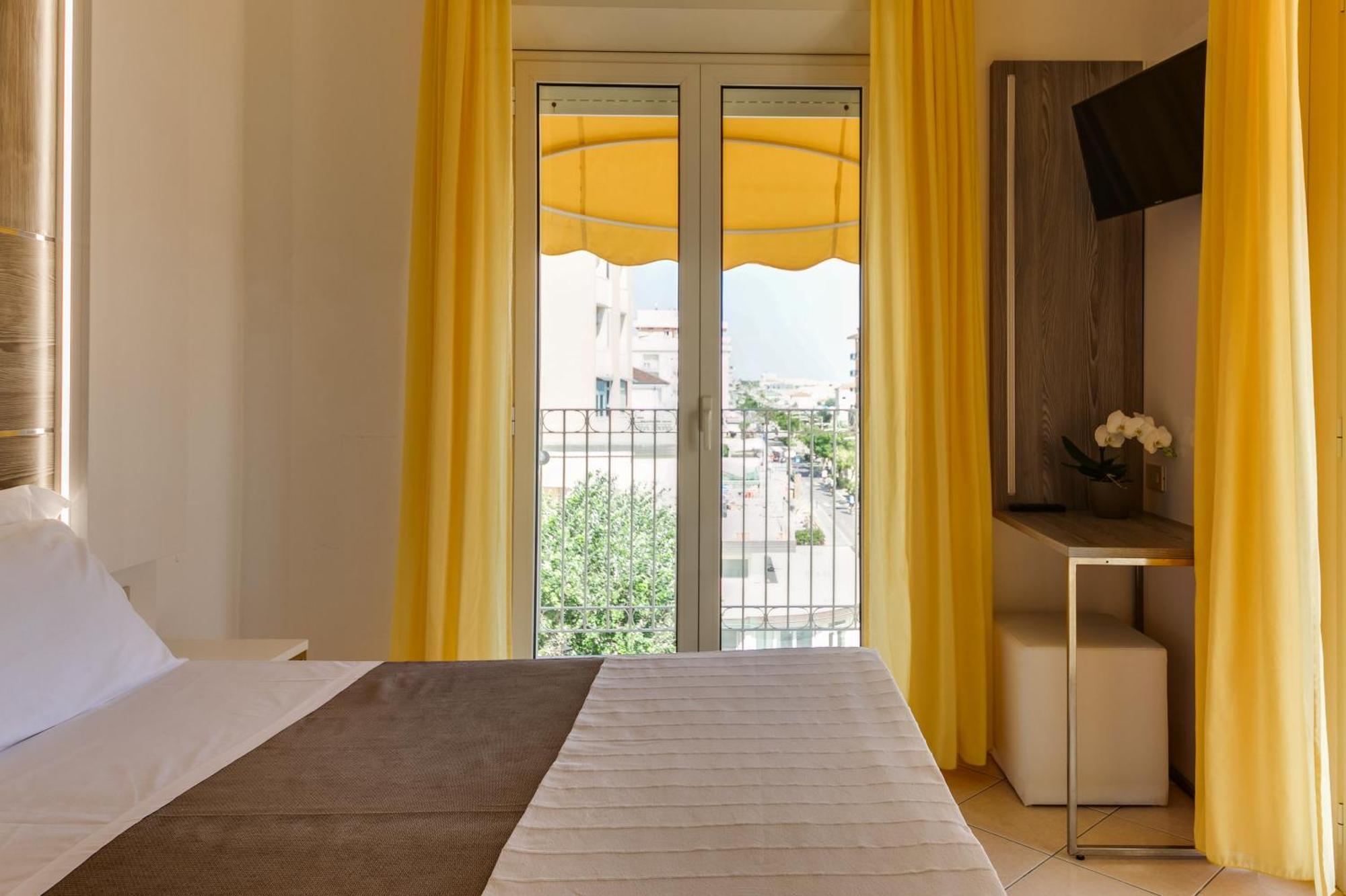 Savoia Hotel Misano Adriatico Ngoại thất bức ảnh