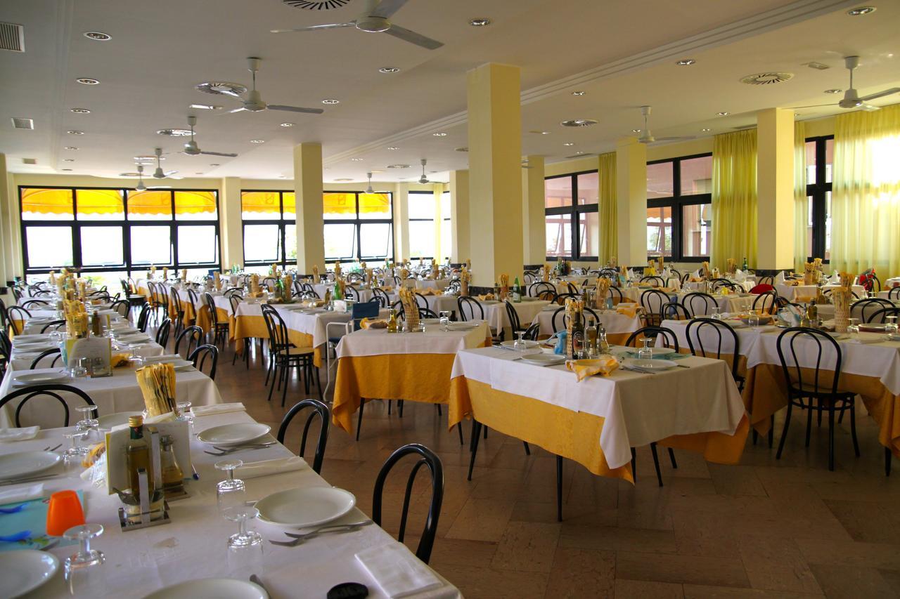 Savoia Hotel Misano Adriatico Ngoại thất bức ảnh
