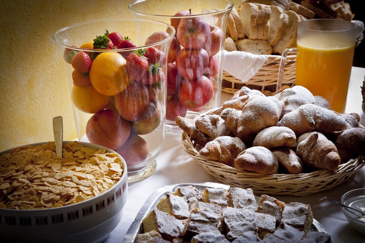 Savoia Hotel Misano Adriatico Ngoại thất bức ảnh