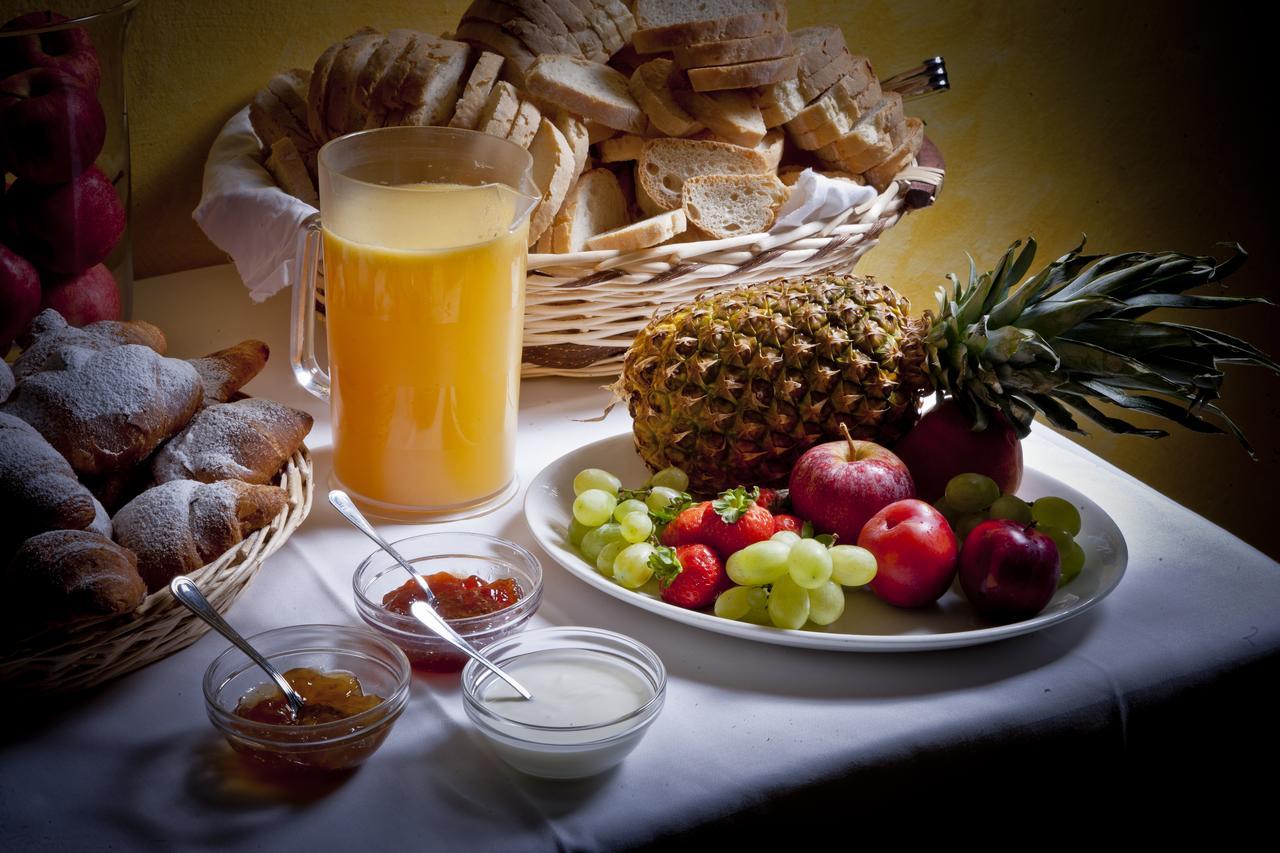 Savoia Hotel Misano Adriatico Ngoại thất bức ảnh